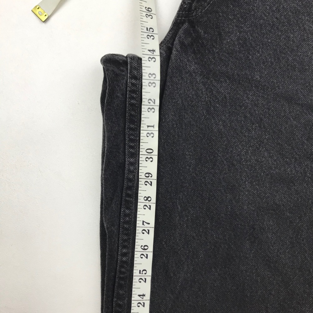 Vintage Levi’s 560 High Waist wedgie fit Jeans - Picture 6 of 8